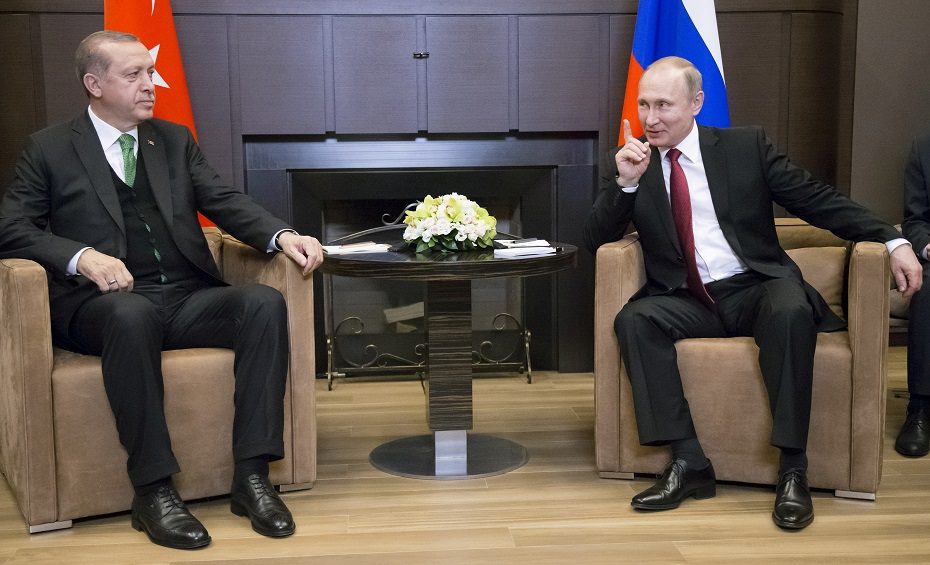 V. Putinas kalbėdamas su R. T .Erdoganu kritikavo turkiškų dronų naudojimą Ukrainoje