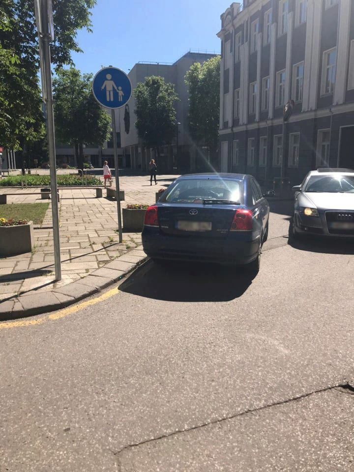 Automobilių parkavimo Kauno centre ypatumai: statau, kur noriu?