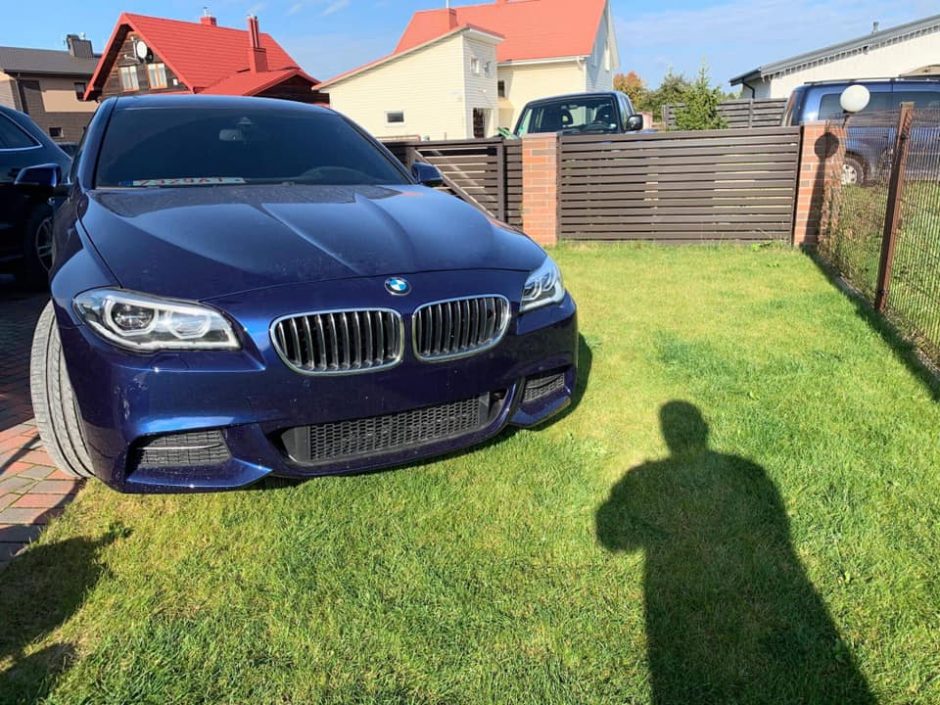 Aleksote pavogtas BMW: už pagalbą savininkas žada tūkstantinį atlygį