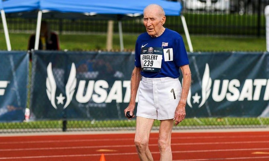 96-erių vyras pasiekė pasaulio bėgimo rekordą