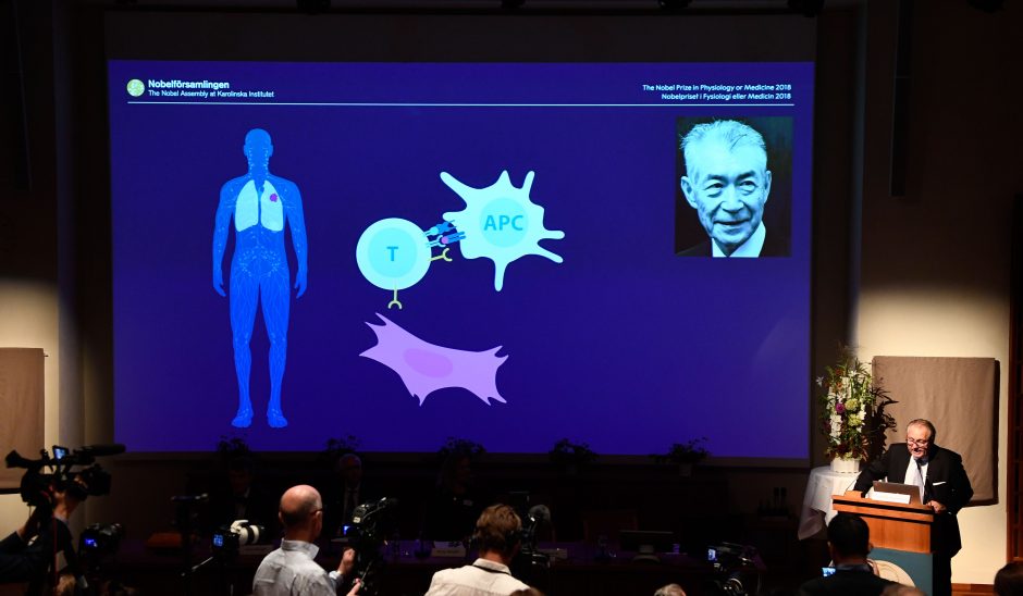 2018-ųjų Nobelio medicinos premija paskirta mokslininkams už vėžio terapiją