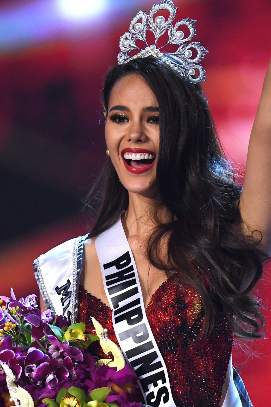 2018-ųjų „Mis Visata“ išrinkta gražuolė filipinietė