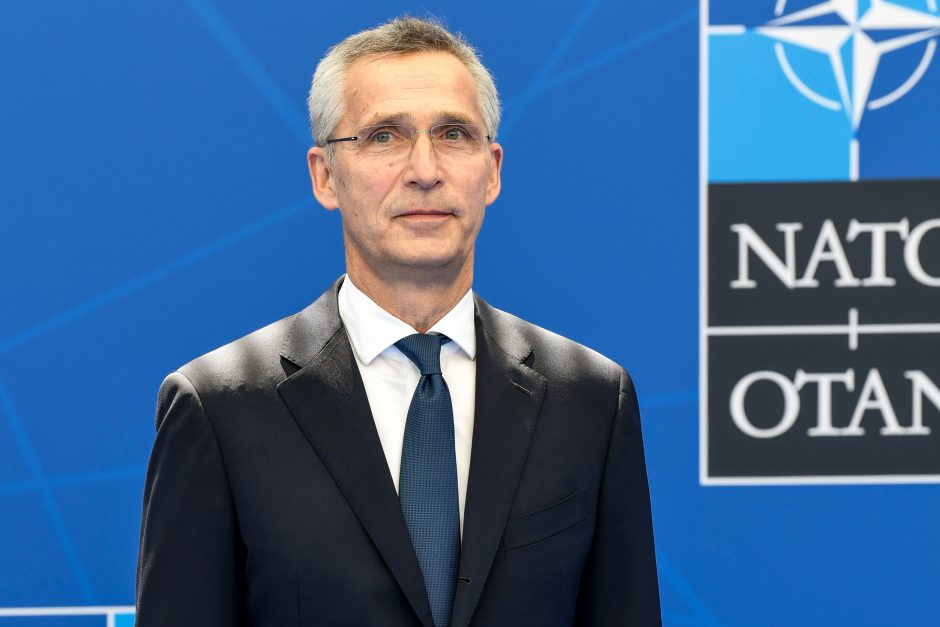 J. Stoltenbergas: NATO durys atviros Ukrainai ir Sakartvelui 