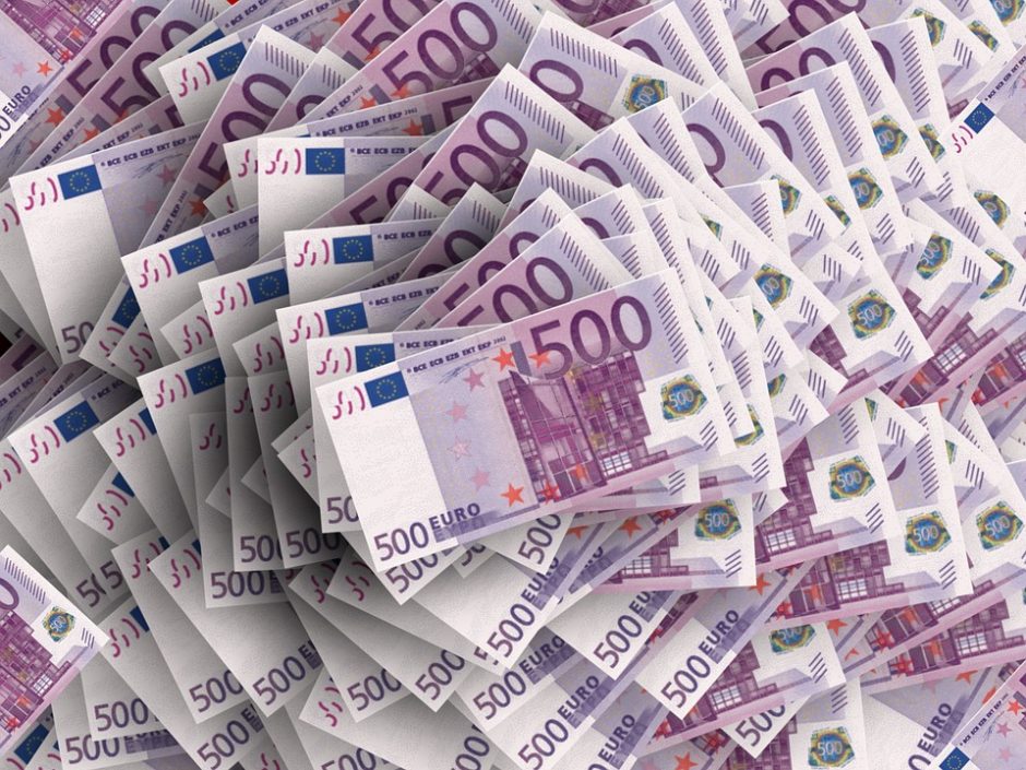 FNTT išaiškino didžiulę pinigų plovimo schemą: žala skaičiuojama milijonais eurų