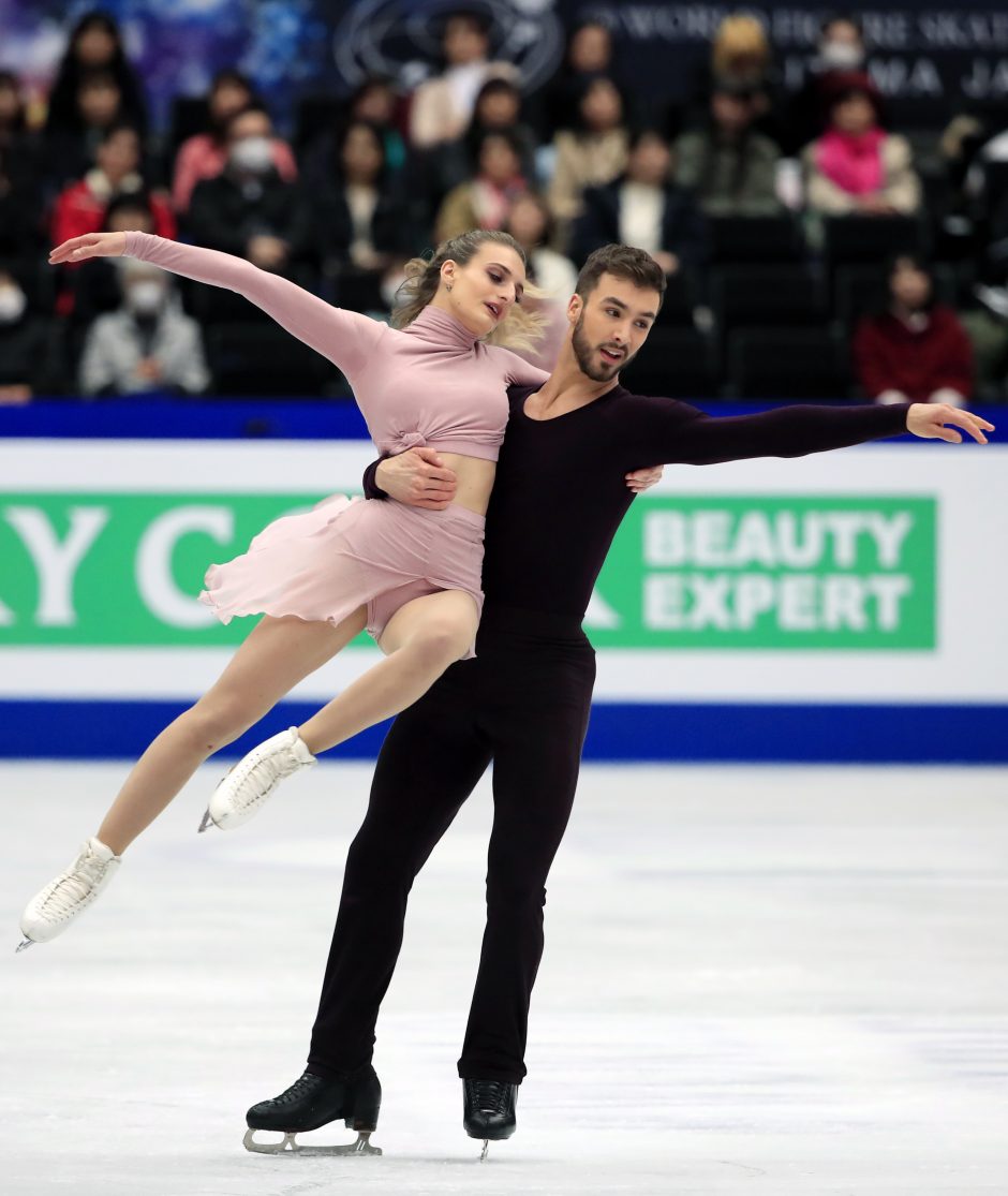 Ledo šokių pora S. Ambrulevičius ir A. Reed pasaulio čempionate užėmė 17-ąją vietą