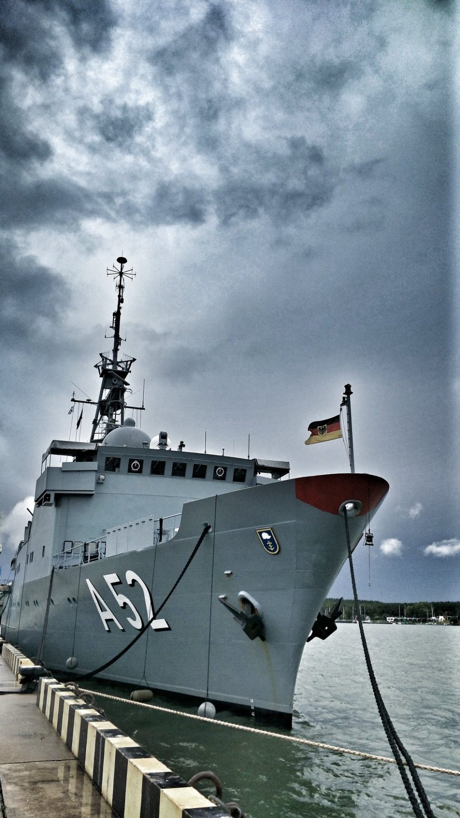 Klaipėdos jūrų uoste prisišvartavo Vokietijos karinis povandeninis laivas