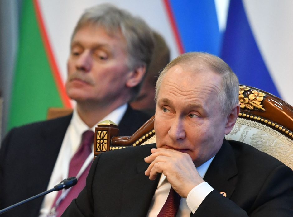D. Peskovas pasišaipė iš pranešimų apie V. Putino antrininkus