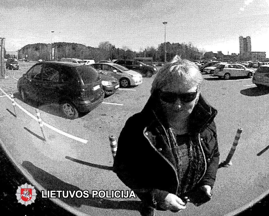 Pareigūnai prašo pagalbos – atpažinti vaizdo kameros užfiksuotą moterį