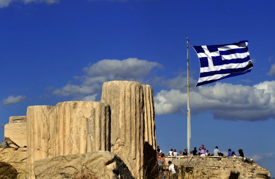 Pietų Graikijoje rasti du senoviniai neišplėšti kapai