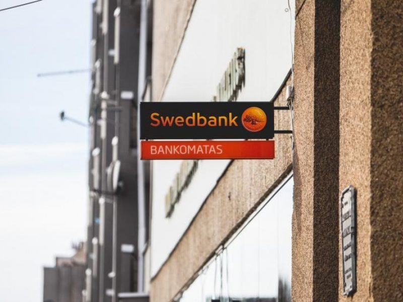 Įspėjimas vartotojams: naktį galimi „Swedbank“ sutrikimai