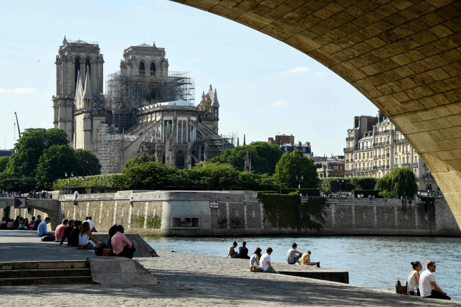 Architektas: Paryžiaus Dievo Motinos katedra dar nėra visiškai išgelbėta
