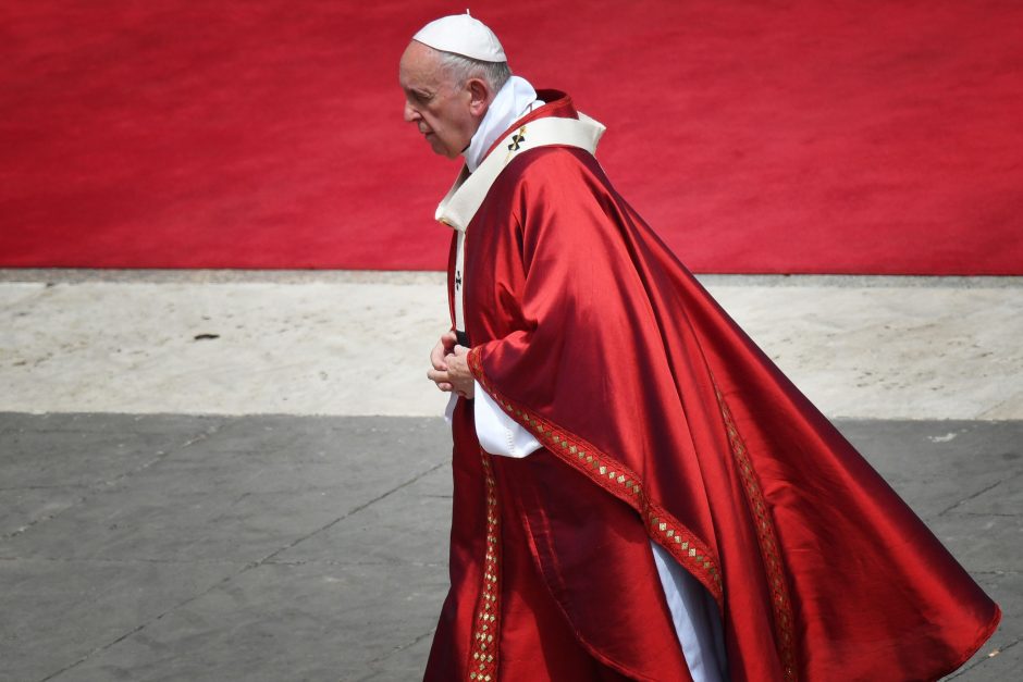 Popiežius Pranciškus atskleidė paslaptį: prisipažino nemėgstąs keliauti