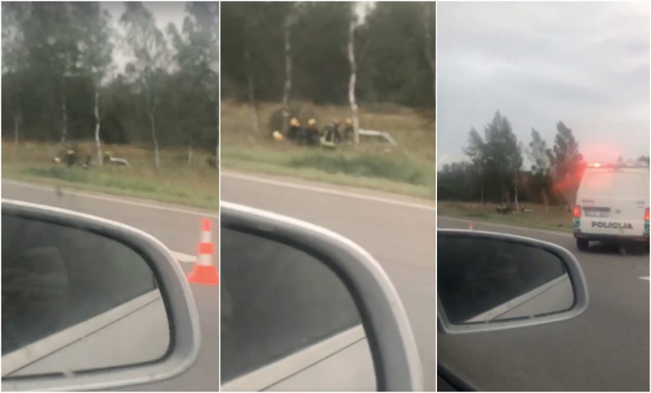 Autostradoje ties Kaunu – dviejų automobilių avarija: nukentėjo moteris ir vaikas