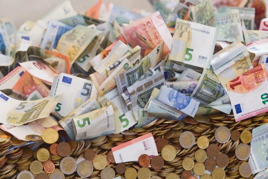 FNTT pradėjo du ikiteisminius tyrimus dėl pinigų plovimo: išplauta per milijonas eurų
