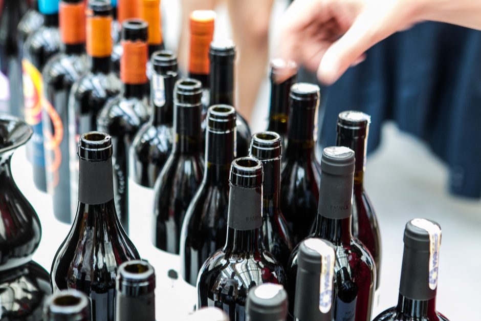 Alkoholio akcizai: ar sureaguosime į kaimyninėse valstybėse mažinamus tarifus?