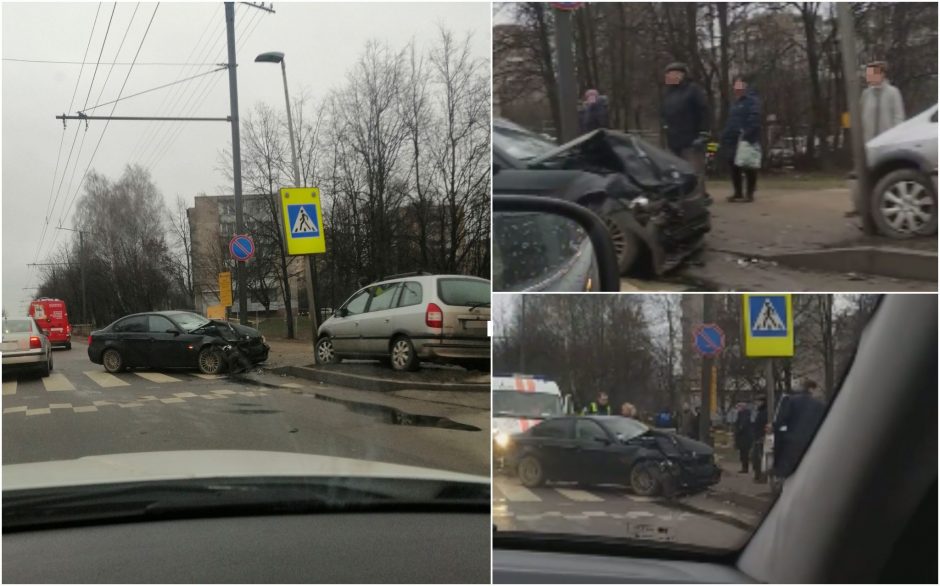 Prie „Girstučio“ – skaudi avarija: po smūgio sumaitotas BMW automobilis