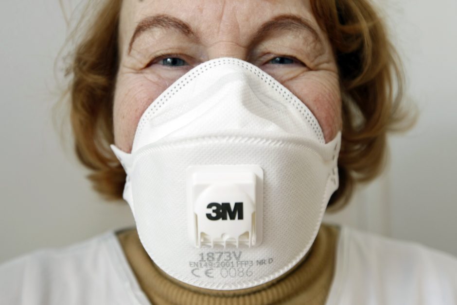 Valdininkų pirkiniai pandemijos metu kelia aistras: respiratoriai – aukso vertės?