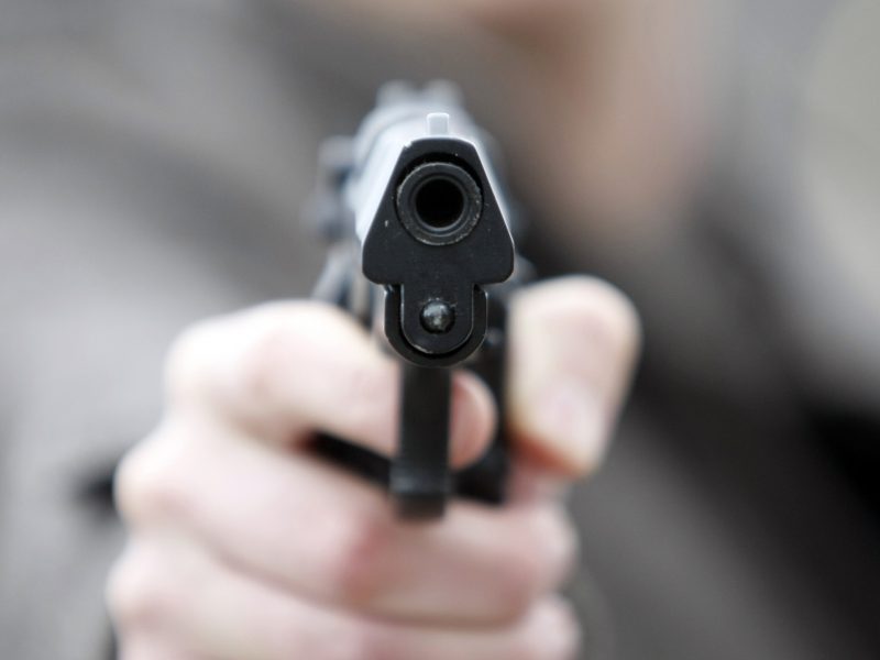 Incidentas Utenoje: sulaikytas neblaivus vyras su revolveriu