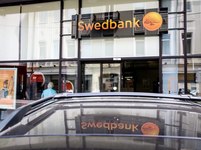 Įspėjimas vartotojams: trečiadienio naktį – galimi „Swedbank“ paslaugų sutrikimai