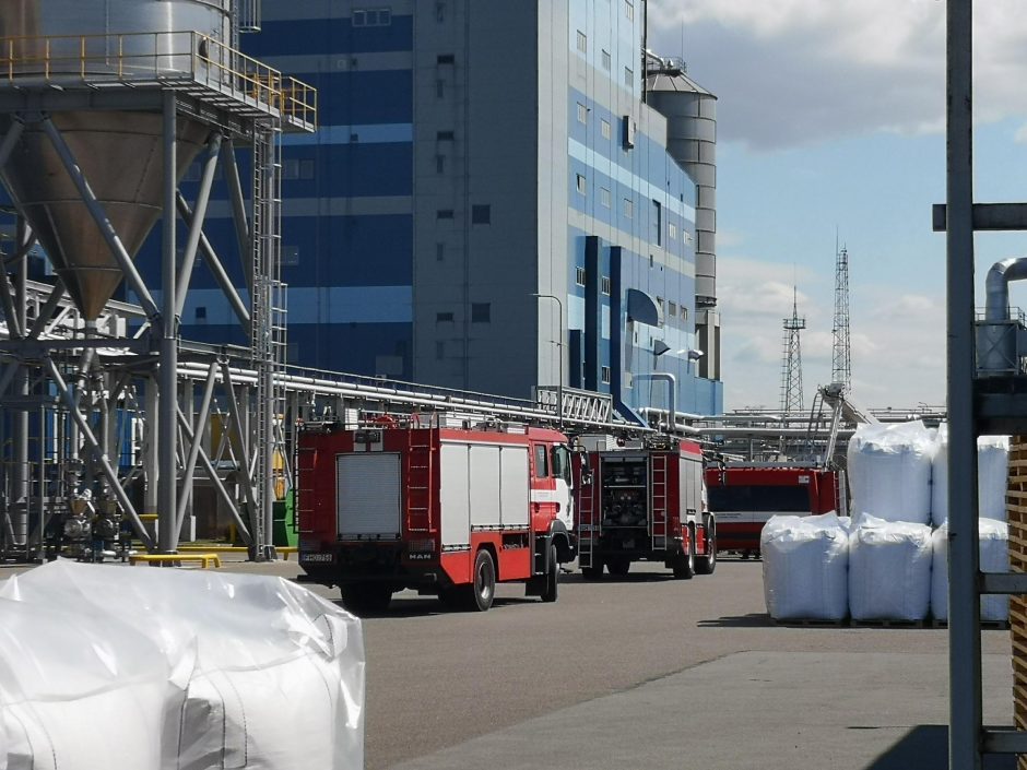 Granulių gamykloje Klaipėdoje – sprogimas: buvo evakuoti darbuotojai