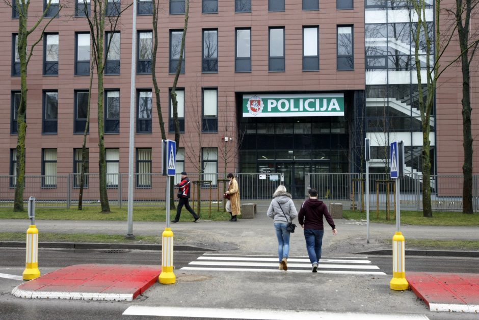 Incidentas Klaipėdos policijos komisariate: sulaikytasis bandė susižaloti