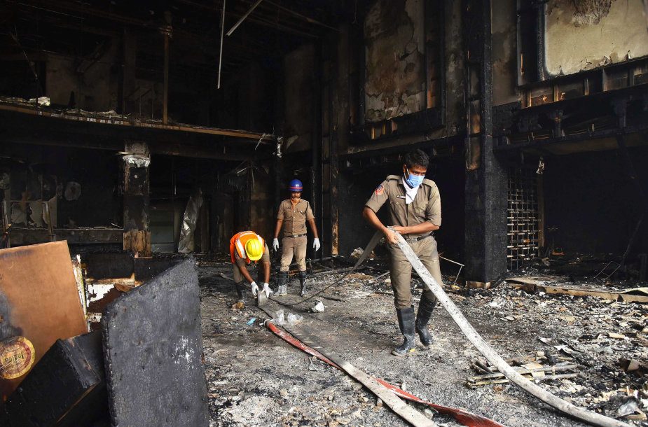 Pietų Indijoje per gaisrą pirotechnikos fabrike žuvo septynios moterys