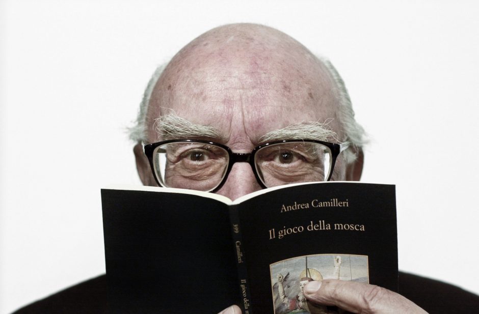 Mirė Italijos bestselerių autorius A. Camilleris