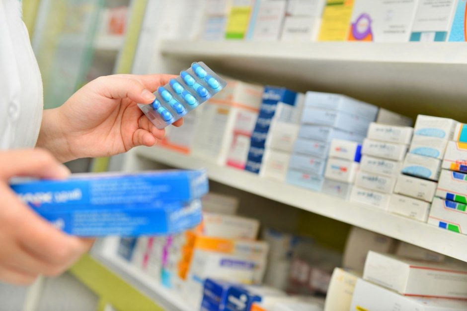Nereceptinių vaistų lietuviai vis dažniau įsigyja parduotuvėse – kokie populiariausi?