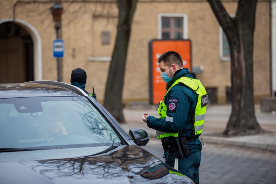 Klaipėdos pareigūnų laimikis: du neturintys teisės vairuoti ir trys neblaivūs vairuotojai