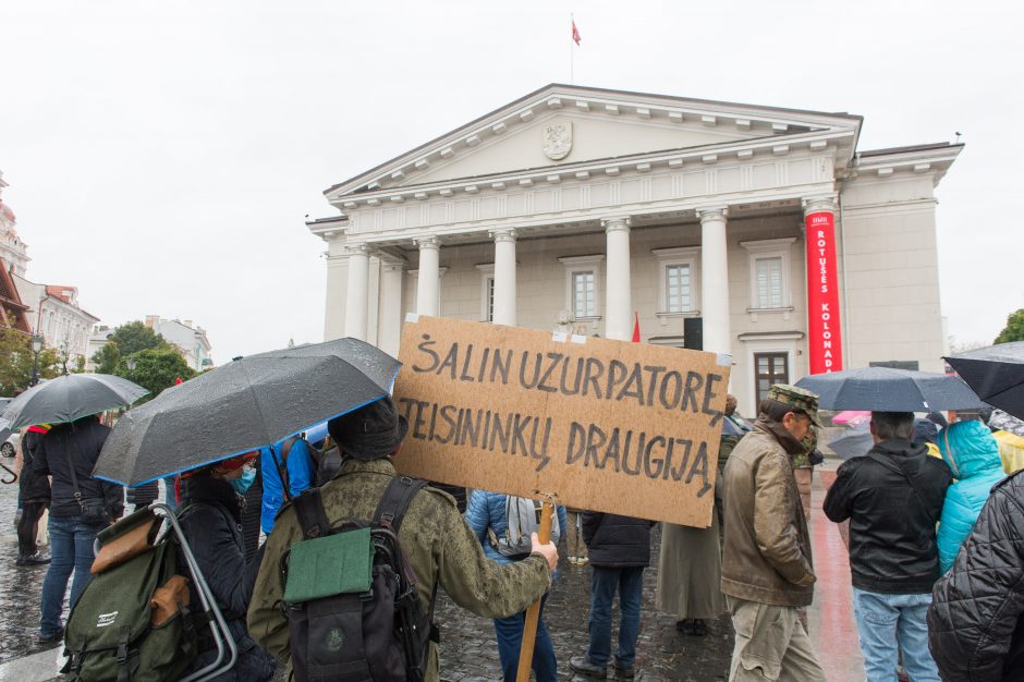Protesto akcija Vilniuje prieš ribojimus nepasiskiepijusiems