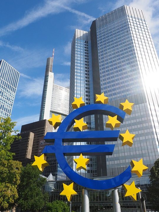 Europos centrinis bankas pristatė ilgai lauktą skatinamųjų priemonių paketą