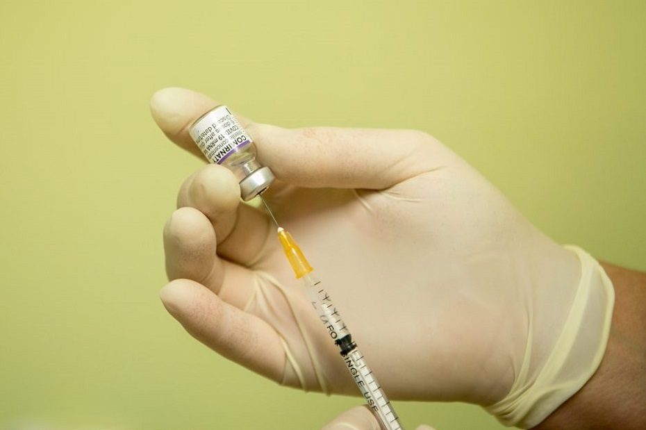 Lietuvoje kaupiasi vakcinų nuo COVID-19 likučiai: ministras įvardijo, ką svarstoma daryti