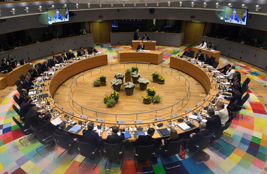ES lyderiai nesutarė dėl kandidatų į svarbiausius Briuselio postus