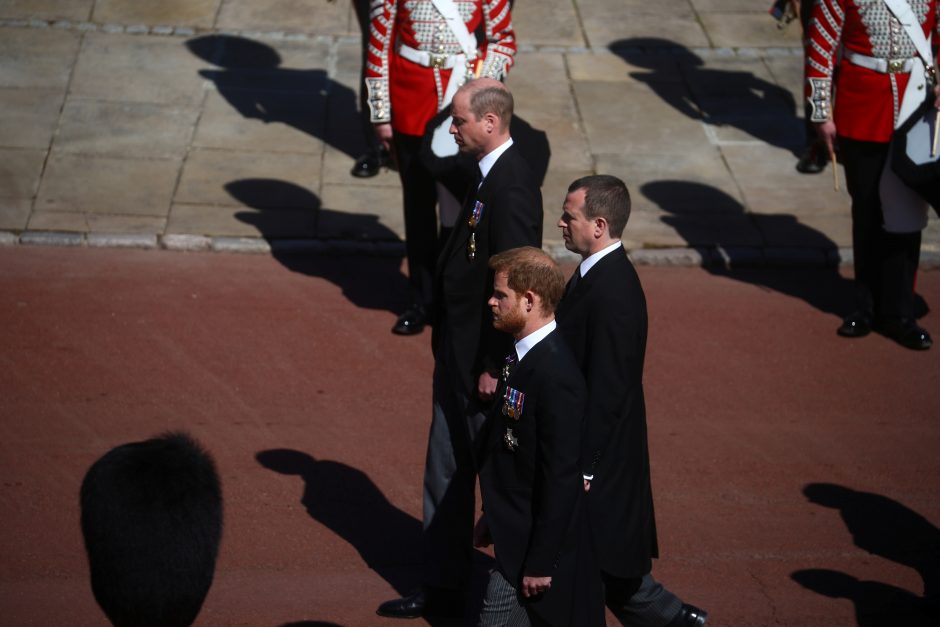 Britai ir visas pasaulis išlydėjo princą Philipą į paskutinę kelionę