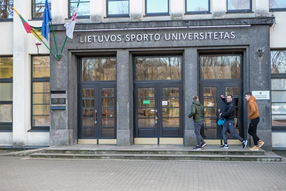 Sporto universitetas stabdo derybas su LSMU