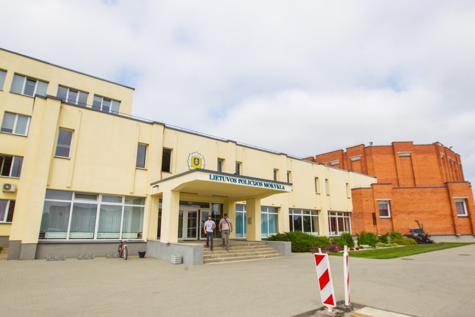 Dėl remonto Lietuvos policijos mokykloje vis dar verda aistros