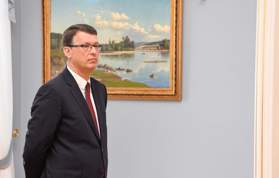 Pirmuoju Lietuvos ambasadoriumi Korėjoje siūloma skirti R. Šlepavičių