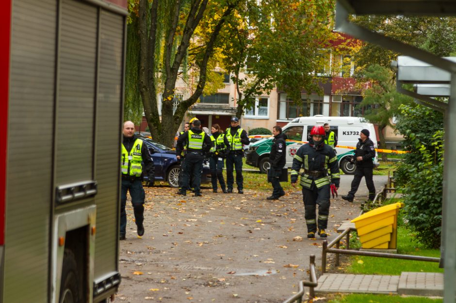 Dėl Kauno daugiabutyje rasto sprogmens – gyventojų evakuacija