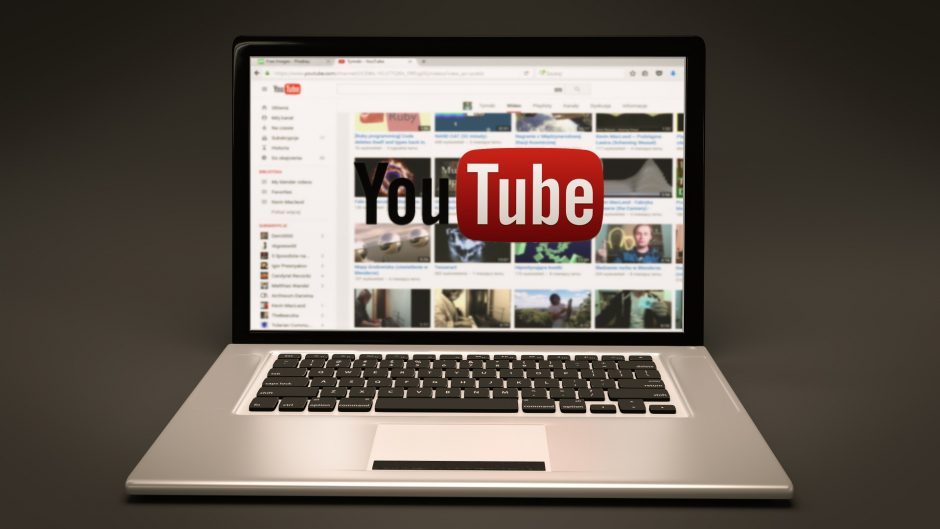 Rusija apkaltino „YouTube“ blokuojant Valstybės Dūmos kanalą