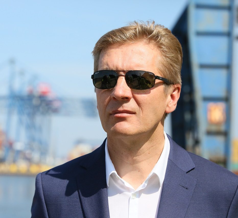 Atleistas Klaipėdos uosto vadovas A. Vaitkus prašo teismo grąžinti į darbą