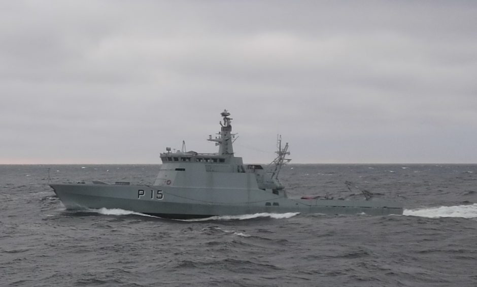 Atplukdytas naujai įsigytas kariuomenės patrulinis laivas