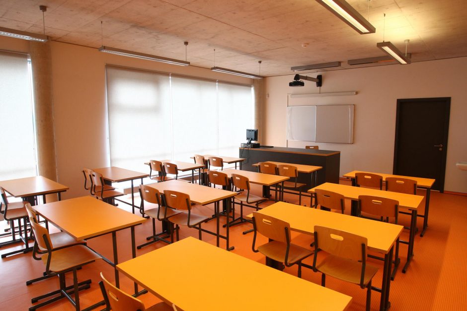 Pasiūlė idėją Lietuvos švietimui: uždaryti šimtą blogiausių mokyklų