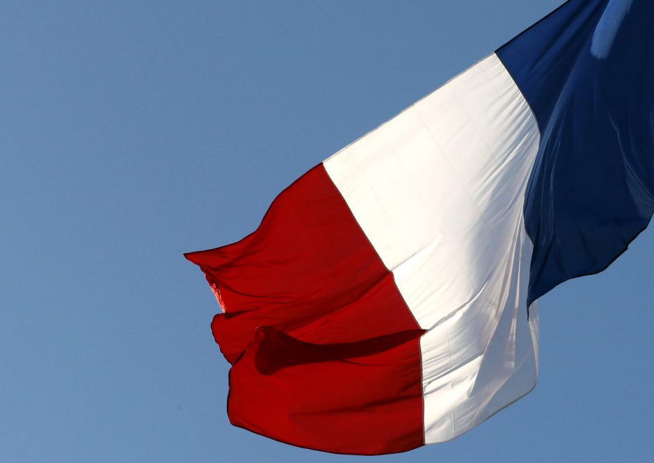 Prancūzija stabdo draudimą kirsti šalį britams, turintiems leidimą gyventi ES