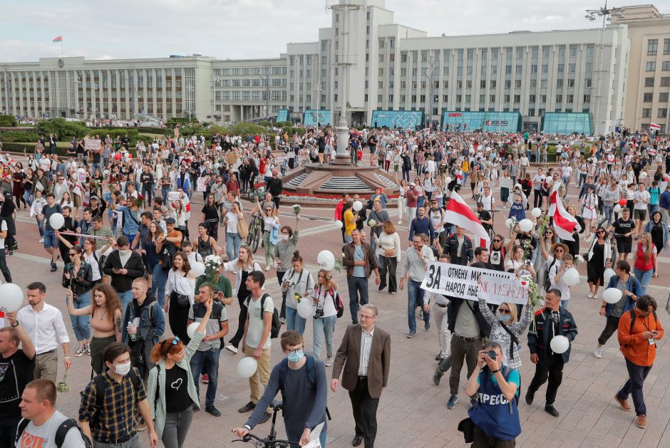Baltarusijoje toliau nerimsta protestai