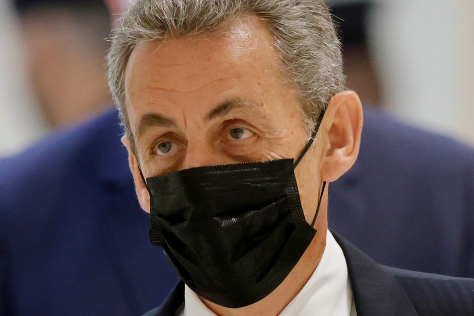 Prancūzų prokurorai prašo N. Sarkozy skirti realią pusės metų įkalinimo bausmę