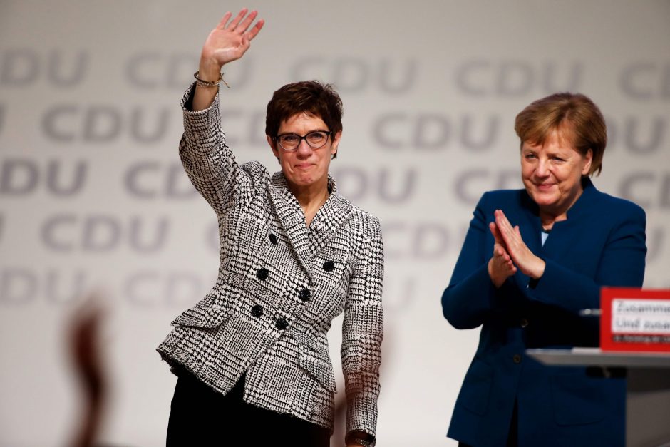 Vokietijos kanclerės A. Merkel partijos vadove išrinkta jos šalininkė