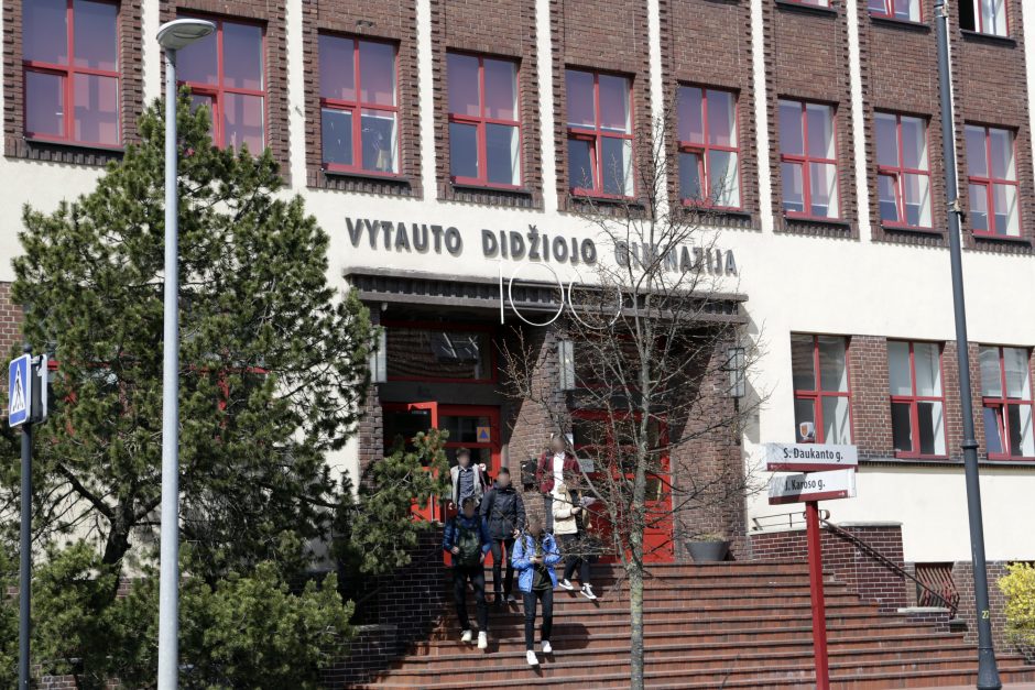 Vytauto Didžiojo gimnazija: 100 metų kelias į prasmę