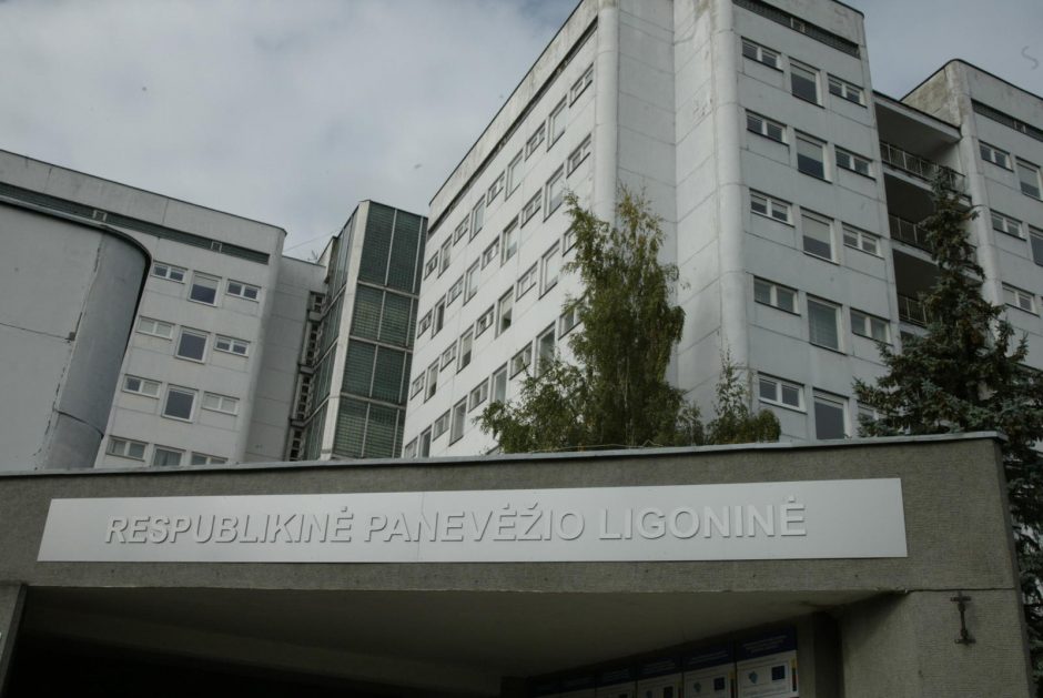 Respublikinėje Panevėžio ligoninėje į darbą po 14 d. karantino grįžo 23 medikai