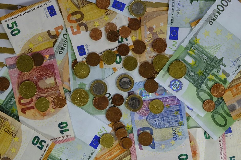 Auditoriai nustatė, kad pernai buvo netinkamai išleisti beveik 4 mlrd. eurų iš ES biudžeto