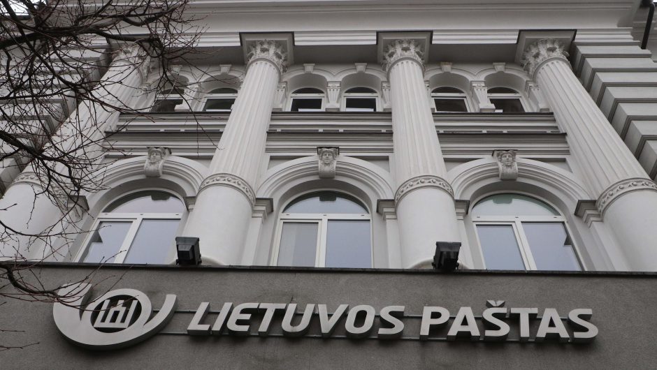 Lietuvos paštui – kritika: galimai neatitinka valstybės keliamų lūkesčių